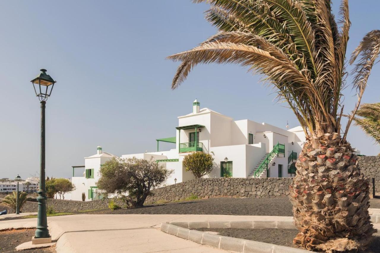 Apartamento Om Con Piscina Y Vistas Al Mar
